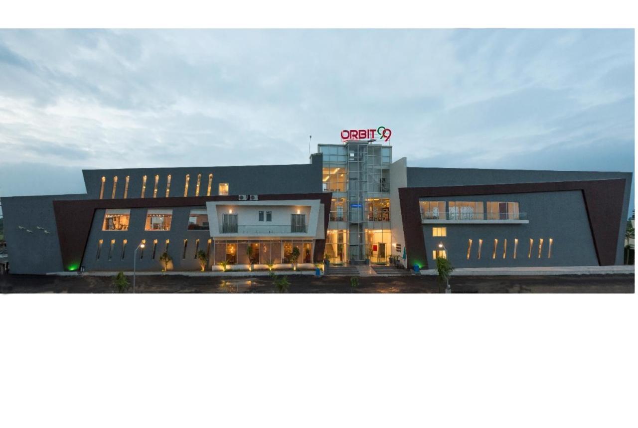 Orbit99 Club And Resort Rawāl エクステリア 写真